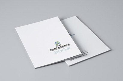 新兴区画册设计：以纸为媒，镌刻城市的精神图腾